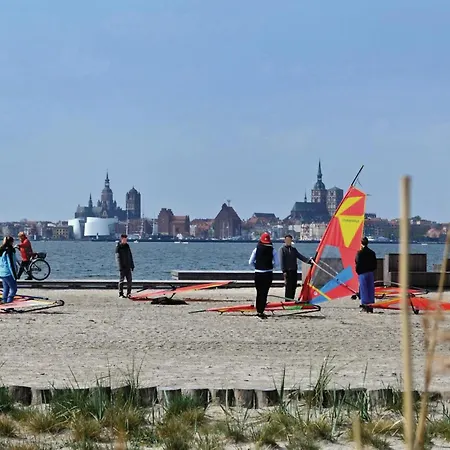 27 Ferienhaus Altefähr